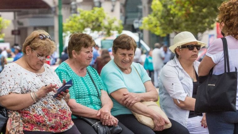 El PAMI compartió recomendaciones para sus afiliados sobre el dengue. Foto: MDZ