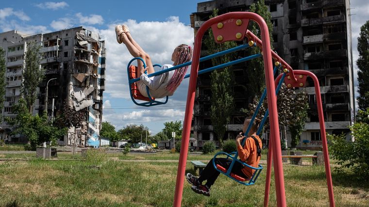 Los niños siguen muriendo cada día en Ucrania. Foto: NBCNews.