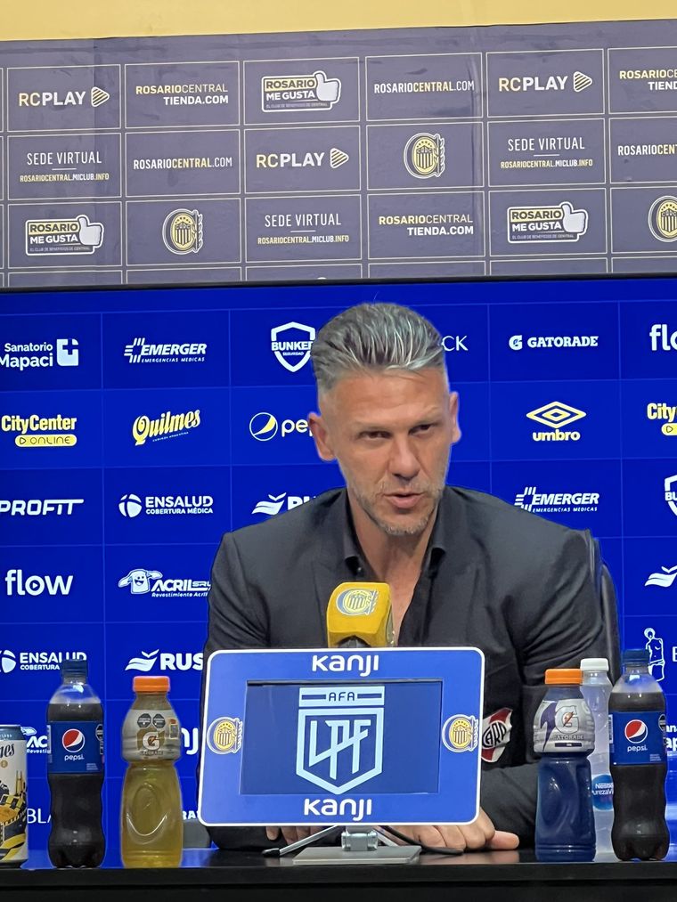 Demichelis explicó su razonamiento detrás del once que eligió para enfrentar a Central Foto: Info Canaya