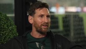 Messi el más humano hasta para tomar vino. Foto: captura de video.&nbsp;