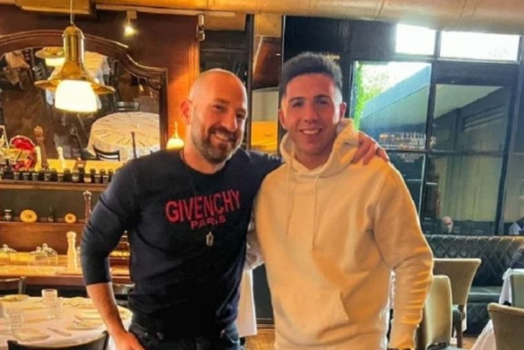 Enzo Fernández se reunió con emisarios de un club importante de Europa y su salida de River es cada vez más probable.
