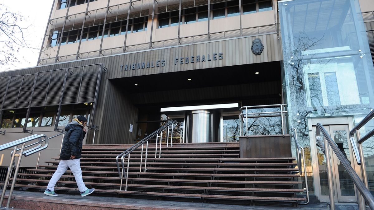 Un exfuncionario cornejista fue propuesto para un cargo clave de la Justicia Federal