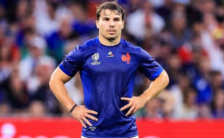 Anotine Dupont se recuperó y podría ser parte del duelo entre Francia e Italia. Foto: Instagram