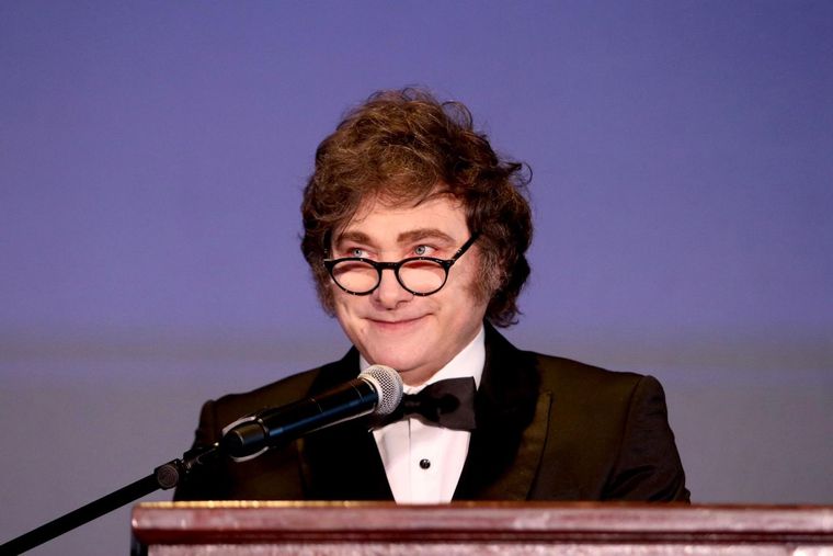 Javier Milei, este sábado, al recibir el premio “Titán de la reforma económica” en Estados Unidos. Foto: Presidencia