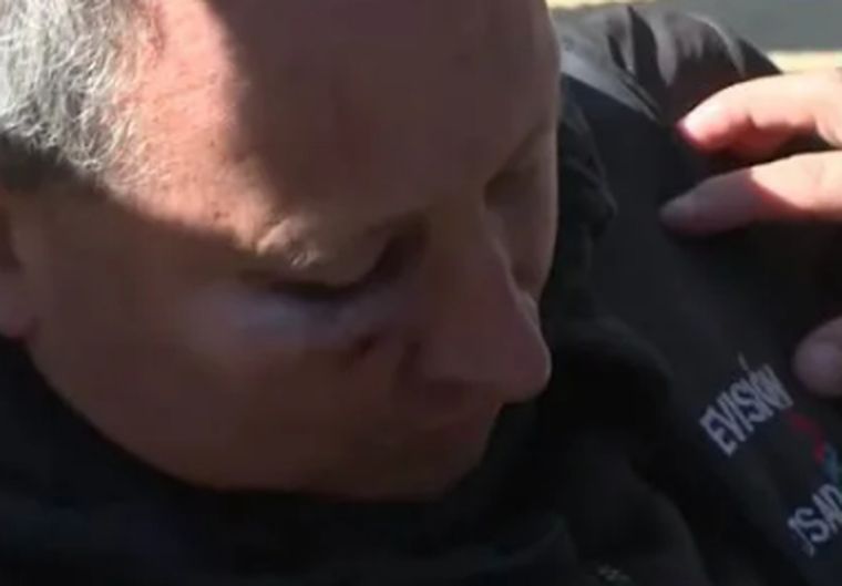 El hombre fue duramente golpeado por manifestantes