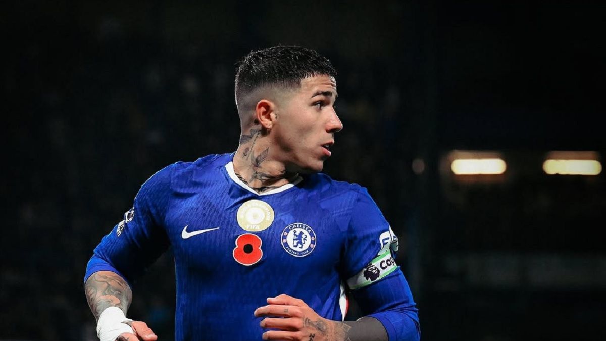Malestar en Chelsea con Enzo Fernández: enojo en el vestuario y fuerte crítica de una leyenda