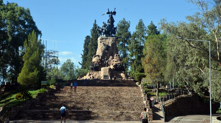 Monumento del Cerro de la Gloria, Mendoza Foto: ALF PONCE MERCADO / MDZ