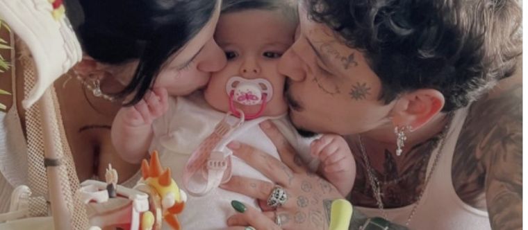 Los padres primerizos muestran a su bebé con mucho orgullo en redes Foto: Archivo