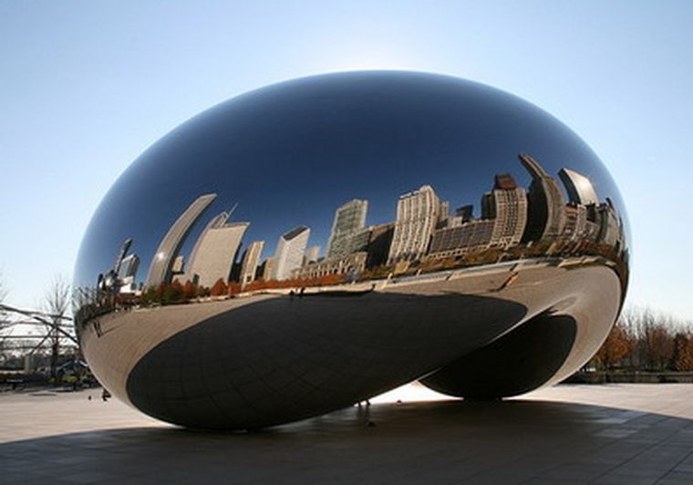 Es una de las esculturas más fotografiadas de Chicago, sus imágenes han sido reproducidas en muchas webs.