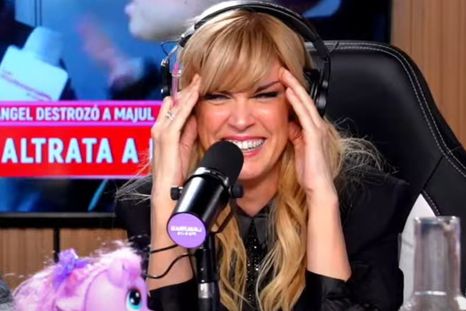 La divertida anécdota de la rubia que no se mantuvo en oculto. Créditos: Captura de pantalla / Carnaval Stream La divertida anécdota de la rubia que no se mantuvo en oculto. Créditos: Captura de pantalla / Carnaval Stream