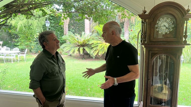 Néstor Grindetti y Eduardo Duhalde.