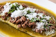 Huaraches con costilla Una receta exquisita para hacer en pocos pasos Foto: Shutterstock
