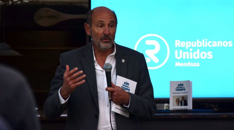 Vargas Arizu es uno de los empresarios que dio un salto a la política y reclama transparencia y diversificación con los fondos de Portezuelo. Foto: Prensa Republicanos Unidos