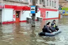 Rusia lleva adelante enormes operativos de evacuación en la zona. Foto: Efe. Rusia lleva adelante enormes operativos de evacuación en la zona. Foto: Efe.
