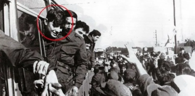 Marcelo Rosasco (círculo rojo) junto a su regimiento. Foto: Gentileza: Marcelo Rosasco