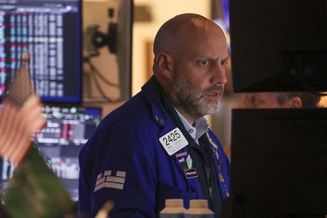 Los bonos encaran la tercera jornada consecutiva al alza y empujan el riesgo país a mínimos desde 2018