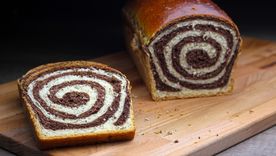 Hay muchas variantes para hacer pan de chocolate. Foto: Pixabay - pixabay.com