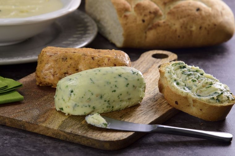 Mantequillas compuestas La clave para mejorar tus recetas Foto: Kiwilimón