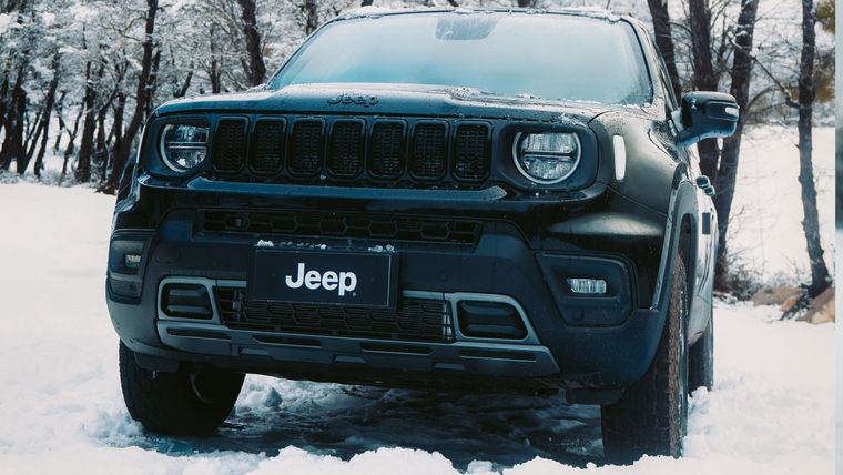 Temporada invernal 2025: Jeep lleva sus nuevos vehículos al sur argentino
