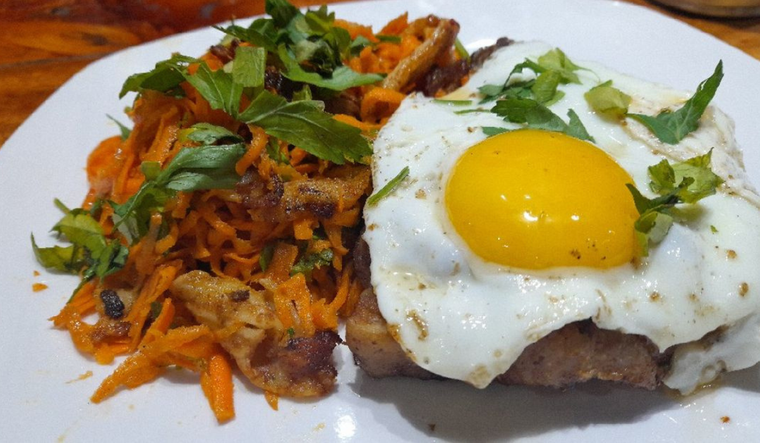 La receta de bife a caballo destaca por su sencillez y alto valor nutritivo. La receta de bife a caballo destaca por su sencillez y alto valor nutritivo.