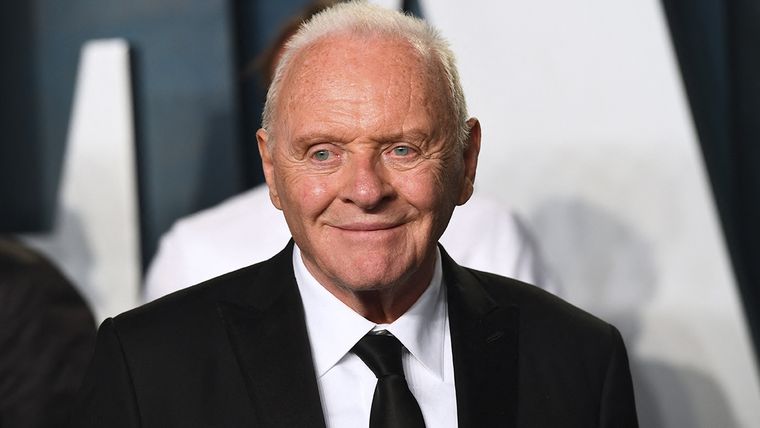 Foto: https://www.unotv.com/entretenimiento/anthony-hopkins-baila-al-ritmo-de-cumbia-y-encanta-en-redes-sociales/
