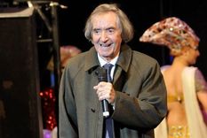 carlitos bala visito al papa y fue declarado embajador de paz