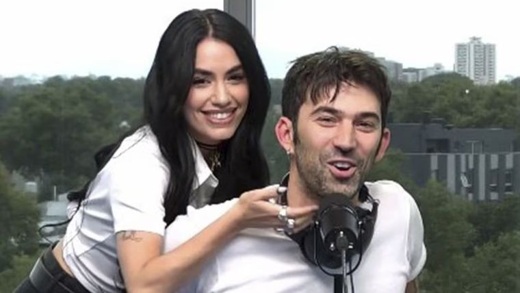 La cantante compartió una serie de momentos íntimos de sus vacaciones para celebrar los 36 años de su pareja.