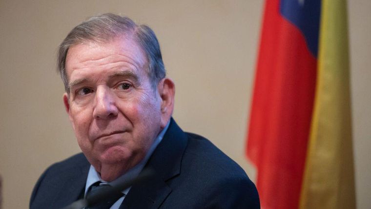 Edmundo González, líder de la oposición venezolana, reconocido por EE.UU. y otros gobiernos como el presidente electo de Venezuela.