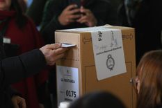 Por medio del sitio web del Gobierno Nacional, podés enterarte cuantos votos sumó cada candidato en tu escuela Foto: Juan Ignacio Blanco / MDZ