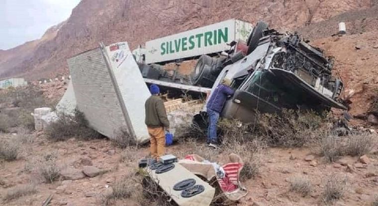 El camión involucrado tras el accidente Foto: Gendarmería Nacional.
