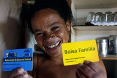 La participación en Bolsa Família aumenta la entrada al empleo formal, especialmente entre los jóvenes, según un estudio del FMI.