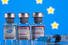 La mayor parte de los efectos observados son leves e incluyen fatigas y dolores de cabeza. Sin embargo, también es posible experimentar escalofríos, temblores, diarrea, náuseas, fiebre y dolor de articulaciones. Foto: elmundo.uecdn.es