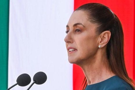 Sheinbaum criticó sin mencionarla directamente a la presidenta de la Comunidad de Madrid, Isabel Díaz Ayuso. Sheinbaum criticó sin mencionarla directamente a la presidenta de la Comunidad de Madrid, Isabel Díaz Ayuso.