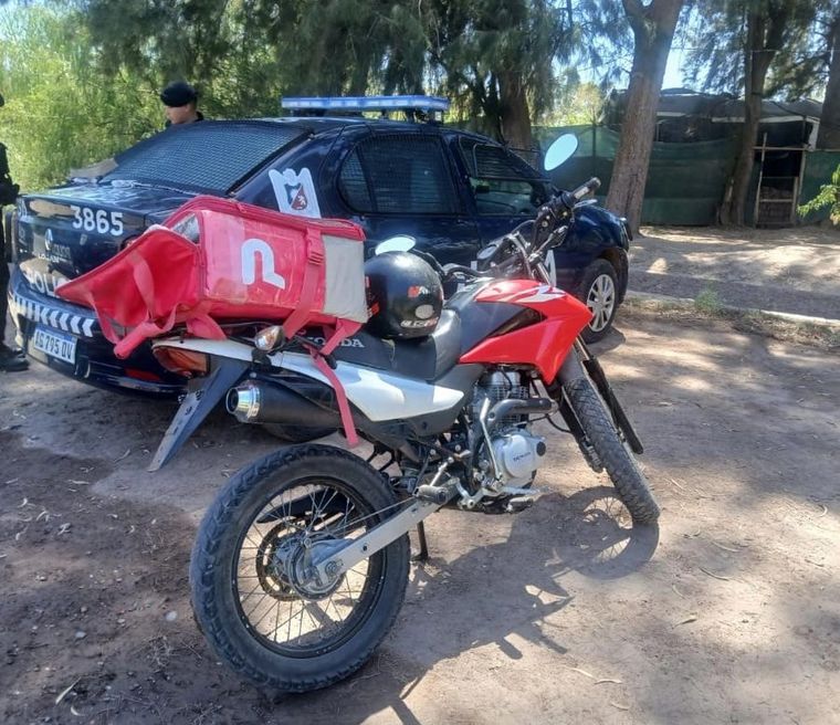 La moto robada en la que circulaba el delivery, que quedó complicado con la Justicia.&nbsp;