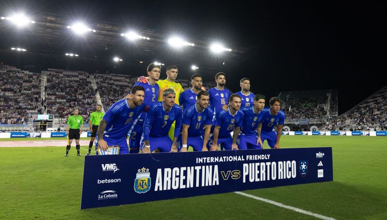 Todo un récord. El martes titular con la Selección argentina y menos de 24 horas después marcó un gol para su equipo. 