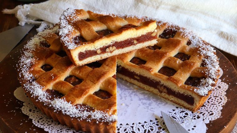 Admira esta deliciosa pastafrola, que puedes optar por preparar de membrillo o batata ¡una auténtica exquisitez!