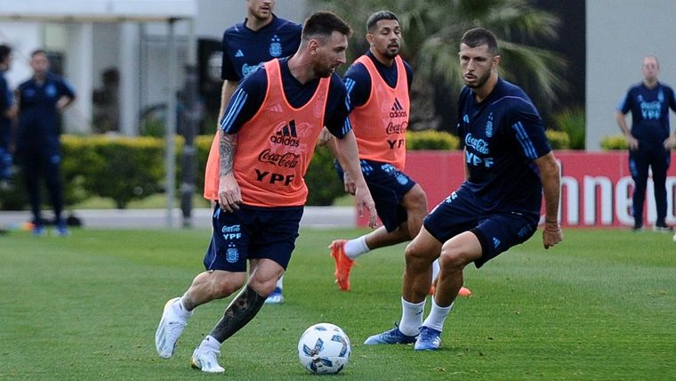 Scaloni habló de Messi. Foto: Télam