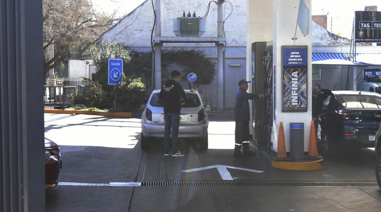 ypf precio nafta aumento combustible 10.jpg