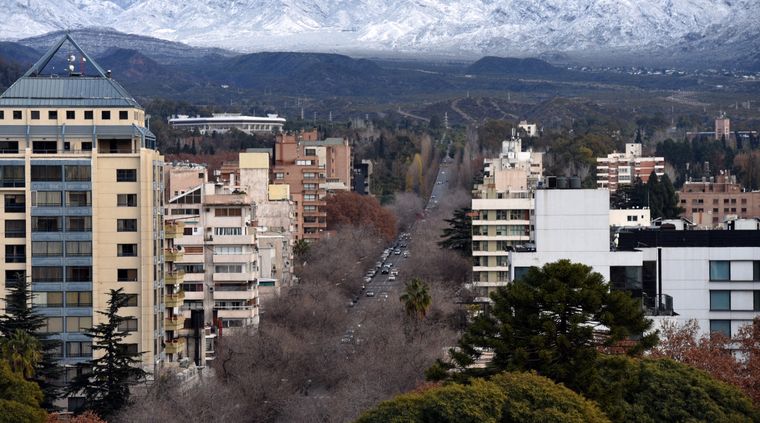 Se anuncia una jornada estable, pero el tiempo irá desmejorando hacia el fin de semana Foto: ALF PONCE MERCADO / MDZ