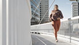 Solo cinco minutos de actividad moderada al día podrían prevenir alrededor de una de cada diez muertes prematuras.