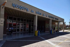 El niño fue derivado desde el nosocomio de Bell Ville al Hospital de Niños de Córdoba por la complejidad de sus heridas producidas por la explosión de pirotecnia en su rostro y maxilar. Foto: Gobierno de Córdoba