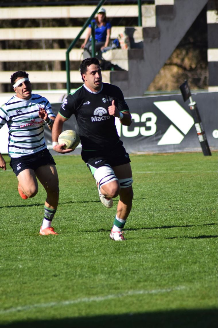 Liceo ganó y continúa en lo más alto. También ganaron Marista, Los Tordos y San Juan Rugby. Liceo ganó y continúa en lo más alto. También ganaron Marista, Los Tordos y San Juan Rugby.