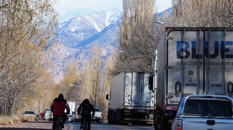 Uspallata es el último pueblo en el camino a Chile. Uspallata es el último pueblo en el camino a Chile.
