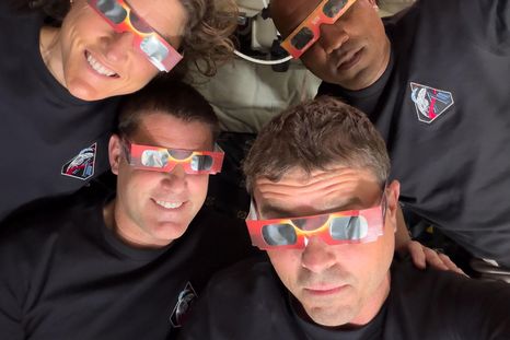 Los astronautas de Artemis II regresaron tras una misión histórica alrededor de la Luna y volvieron a poner el foco en cómo cambia la mirada sobre la Tierra. Los astronautas de Artemis II regresaron tras una misión histórica alrededor de la Luna y volvieron a poner el foco en cómo cambia la mirada sobre la Tierra.