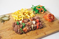 a la parrilla: como preparar unos ricos pinchos de carne y verduras ¡en 20 minutos!