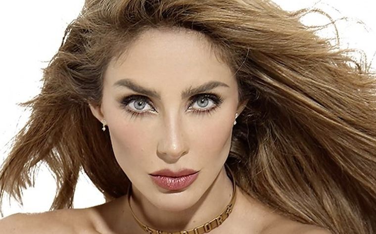 Foto: https://www.milenio.com/espectaculos/famosos/anahi-recuerda-productor-critico-aspecto-fisico-13-anos