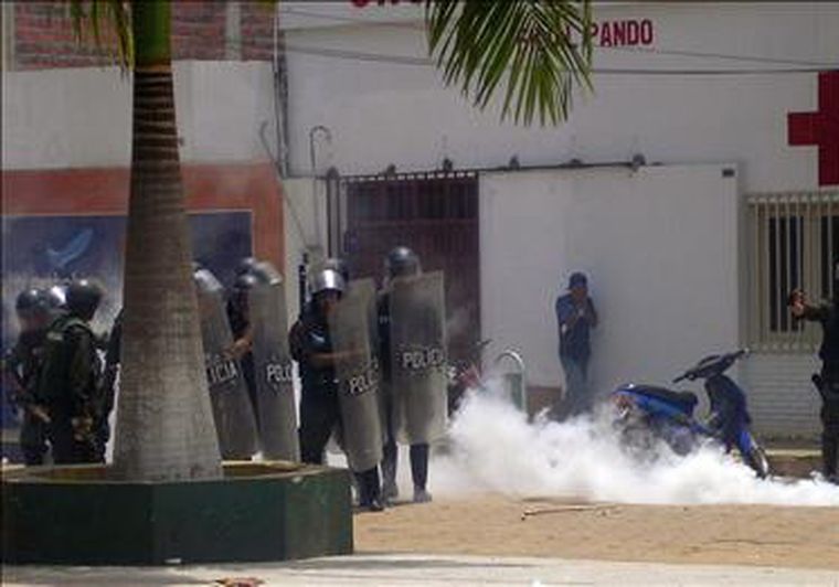 Desde hace días se registran choques con los opositores de Evo Morales. Foto: EFE