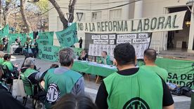 Sindicatos se presentarán en la Legislatura para rechazar la reforma laboral. Sindicatos se presentarán en la Legislatura para rechazar la reforma laboral.