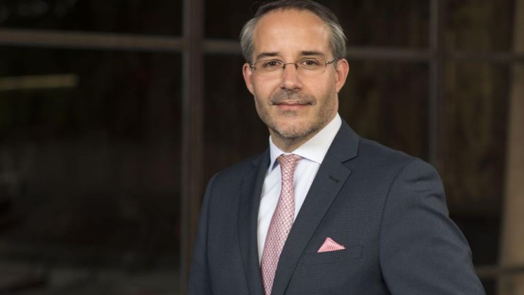 Rodrigo Pérez Graziano, Presidente de ADEFA.