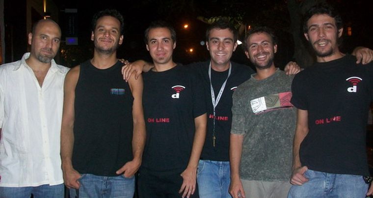 Daniel Vinderman, Leo Mut, Federico Coniglione, Ariel Nenne Carrizo, Gastón Pitón y Tito, el Señor de los controles. Foto: MDZ